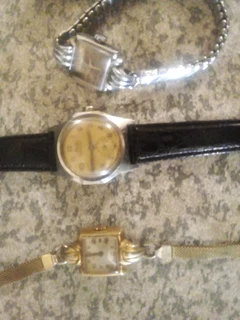 VINTAGE LADYS WATCHES FROM THE 1940,S TO THE 1970,S R50 EACH