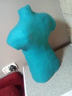 DRESSMAKER DOLL TORSO R85