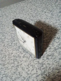 VINTAGE WESTCLOCK 1950,S.  R150. SELLING AS ORNAMENT R125 or Make an Offer