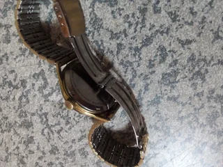 1960,S BENTLEY MECHANICAL WIND UP WATCH 17 JEWELS GOLD PLATED R350