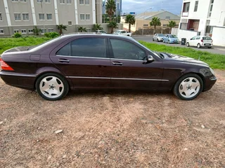 Mercedes Benz s600 v12 fully armoured