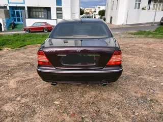 Mercedes Benz s600 v12 fully armoured