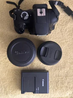 Canon 4000D Camera Bundle