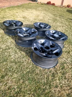 Toyota Landcruiser rims