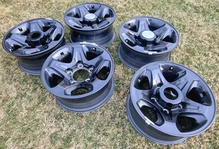 Brand new Toyota Landcruiser rims 16 inch