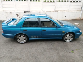 Nissan Sentra 200sti