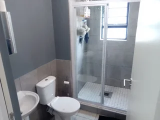 Gorgeous groundfloor 3 bed with own garden