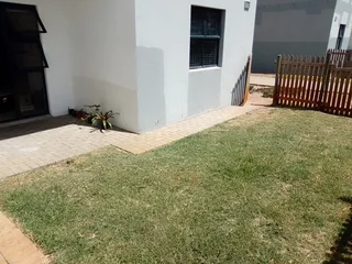 Gorgeous groundfloor 3 bed with own garden