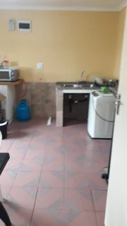 One bedroom  Apartment- Hannaford Drive Phoenix