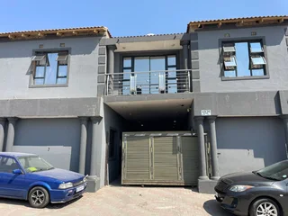 42k Income Generating Property @ Tembisa - 15 bachelor rooms, 95% tenant occupancy
