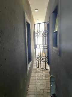 42k Income Generating Property &#64; Tembisa - 15 bachelor rooms, 95% tenant occupancy