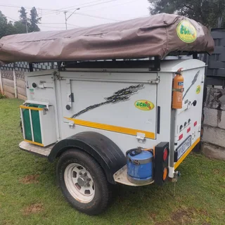 Camping trailer