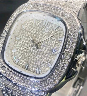 Extremely Luxurious Imported Excellent Quality Iced Out Watches.