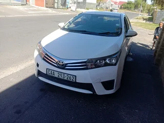 2015 1.6 Toyota Corolla Prestige Negotiable.
