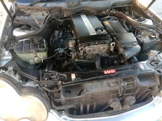 2003 C180 MERCEDES MERCEDES BENZ KOMPRESSOR AUTOMATIC NEGOTIABLE.