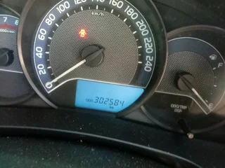 2015 1.6  TOYOTA COROLLA PRESTIGE NEGOTIABLE.