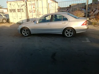 2003 C180 Mercedes Mercedes Benz Kompressor Automatic Negotiable.
