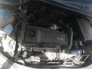 2014 1.4 POLO VIVO NEGOTIABLE.