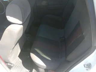 2014 1.4 POLO VIVO NEGOTIABLE.