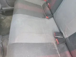 2014 1.4 POLO VIVO NEGOTIABLE.