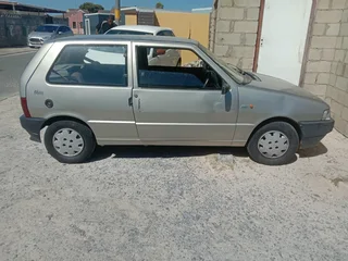 2012 1.1 Fiat Uno Negotiable.