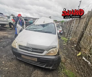 Opel Corsa Utility 1.4 - Available for Spare Parts