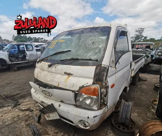Hyundai H100 2.6D - Stripping  for Spares