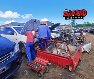 Hyundai H100 2.6D - Stripping  for Spares