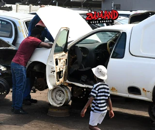 2009 Opel Corsa Essentia 1.4 - Stripping for Spares