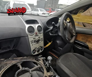 2009 Opel Corsa Essentia 1.4 - Stripping for Spares