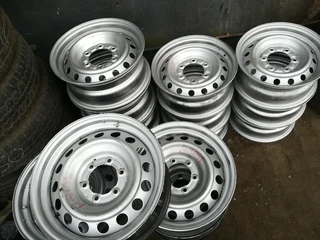 2009 Opel Corsa Essentia 1.4 - Stripping for Spares