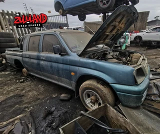 Mitsubishi Colt 2.4i - Stripping for Spares