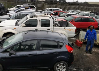 2005 BMW E90 320i - Stripping for Spares