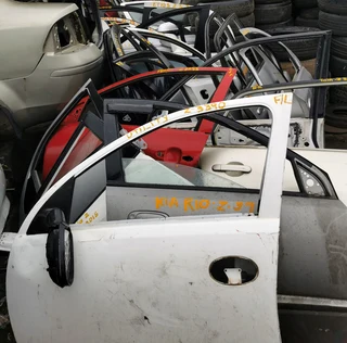 2005 BMW E90 320i - Stripping for Spares