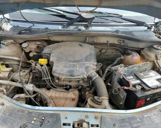 2011 Renault Sandero 1.6 8V - Stripping for Spares