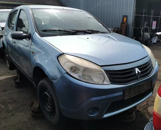 2011 Renault Sandero 1.6 8V - Stripping for Spares