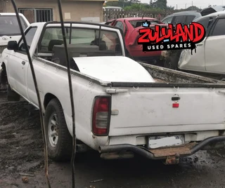 2002 Nissan Hardbody 2.7D - Stripping for Spares