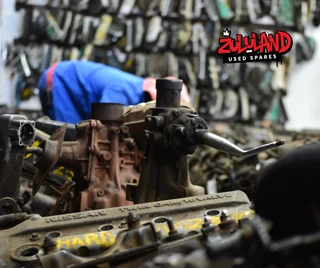 2002 Nissan Hardbody 2.7D - Stripping for Spares