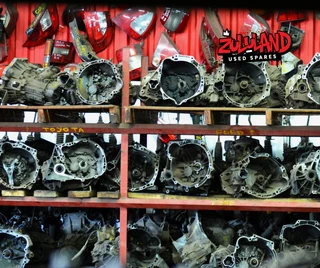 2002 Nissan Hardbody 2.7D - Stripping for Spares