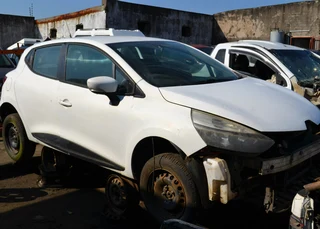 2013 Renault Clio 4 1.2 - Stripping for Spares