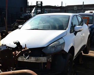 2013 Renault Clio 4 1.2 - Stripping for Spares