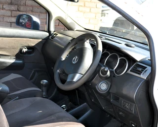 2007 Nissan Tiida 1.6 - Stripping for Spares