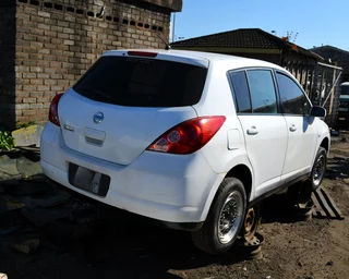 2007 Nissan Tiida 1.6 - Stripping for Spares