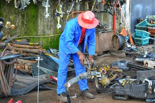2005 Audi A4 B7 2.0TDI - Stripping for Spares