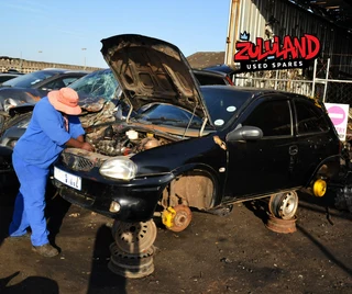 2014 Honda CRV 2.0L - Stripping for Spares