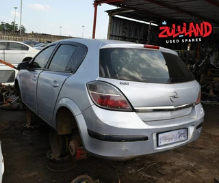 2009 Opel Astra Essentia 1.6 - Stripping for Spares
