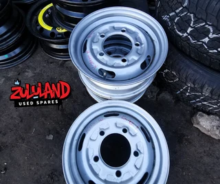 2002 Ford Ranger 2.0L - Stripping for Spares