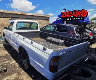 2002 Mazda Drifter 2.6i - Stripping for Spares