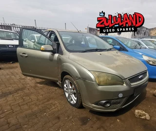 2009 Ford Focus 2.0L - Stripping for Spares