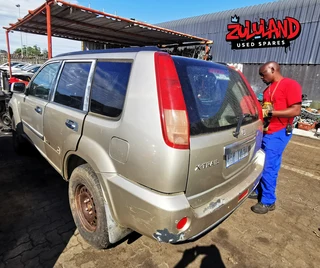 2007 Nissan X-Trail 2.0 - Stripping for Spares
